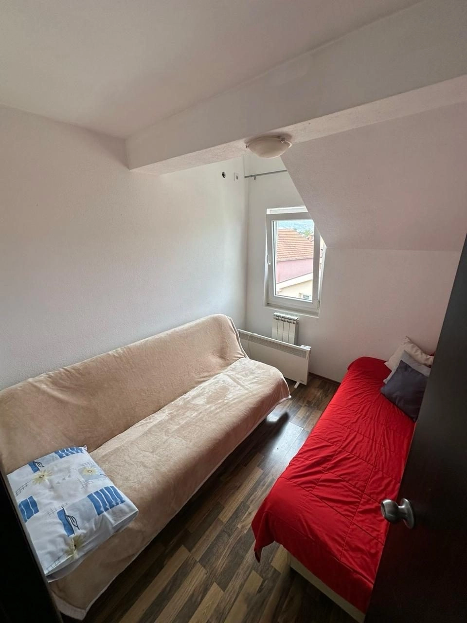 Izdavanje: Trosoban stan 1.412 m² – Donja Gorica, Podgorica — fotografija 5