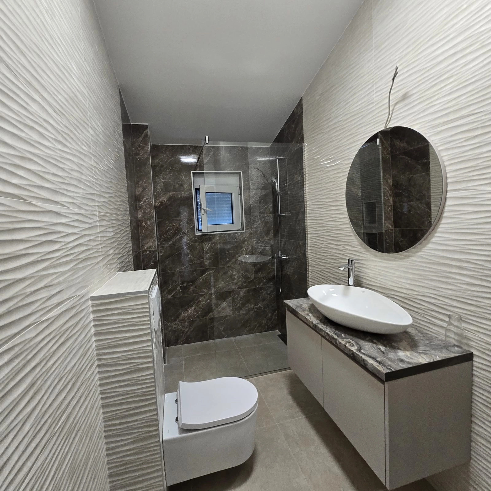 Trosoban-stan-u-Tolosima-Podgorica-4 Izdavanje: Trosoban stan 180 m² – Tološi, Podgorica — fotografija 5