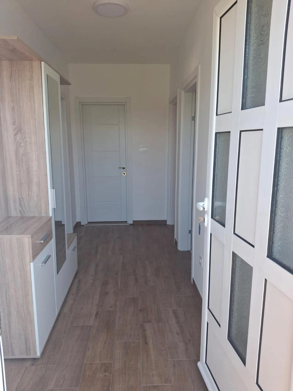 Namjesten-dvosoban-stan-u-Zabjelu-Podgorica-4 Izdavanje: Kuća 60 m² – Zabjelo, Podgorica — fotografija 5