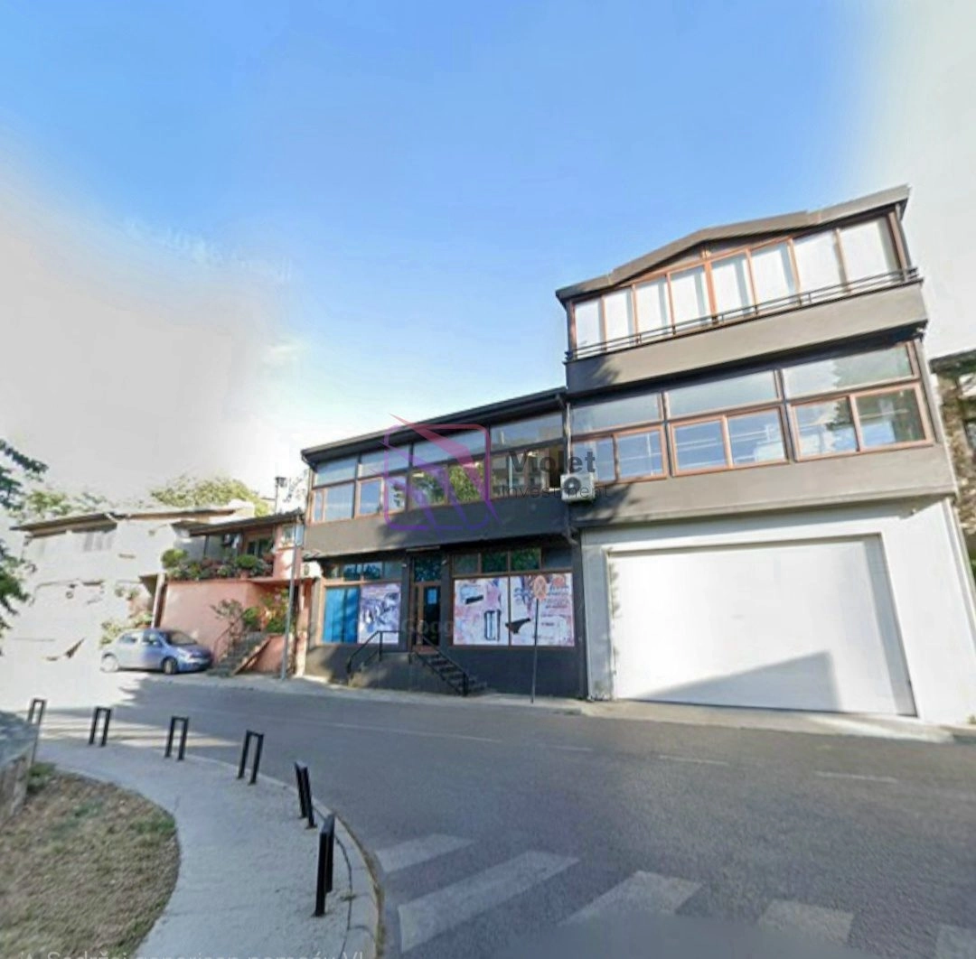 Poslovni-prostor-u-Centru-Podgorica-1 Izdavanje: Poslovni prostor 210 m² – Centar, Podgorica — fotografija 2