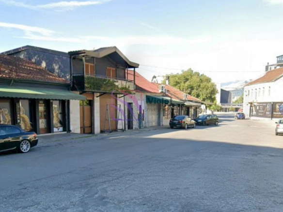 Izdavanje: Poslovni prostor 210 m² – Centar, Podgorica — fotografija 10