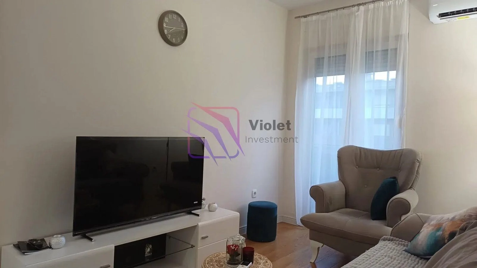 Jednosoban-stan-40-m²-Central-Point-Podgorica-1 Izdavanje: Jednosoban stan 40 m² – Central Point, Podgorica — fotografija 2