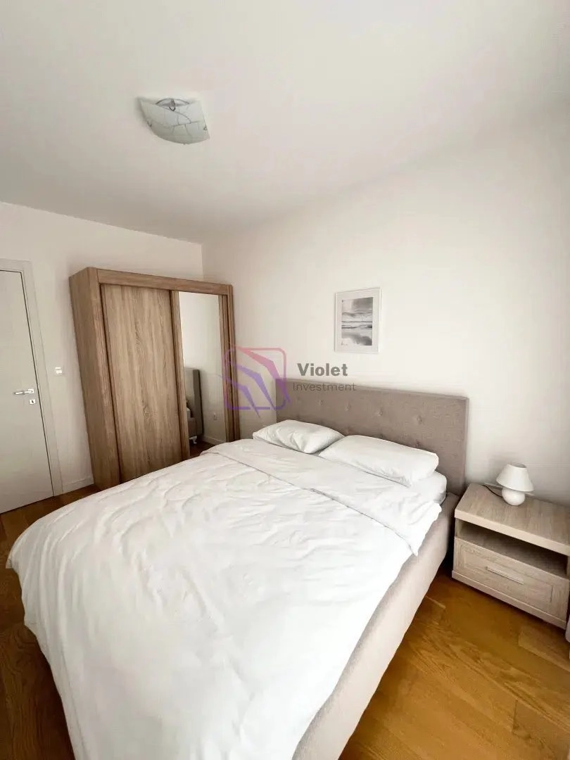 Jednosoban-stan-u-naselju-Central-Point-Podgorica-6 Izdavanje: Jednosoban stan 49 m² – Central Point, Podgorica — fotografija 7