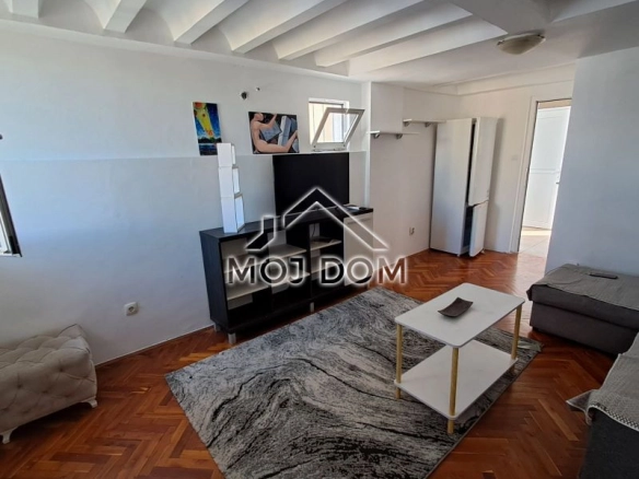 Garsonjera 24 m² – Podgorica — fotografija 2