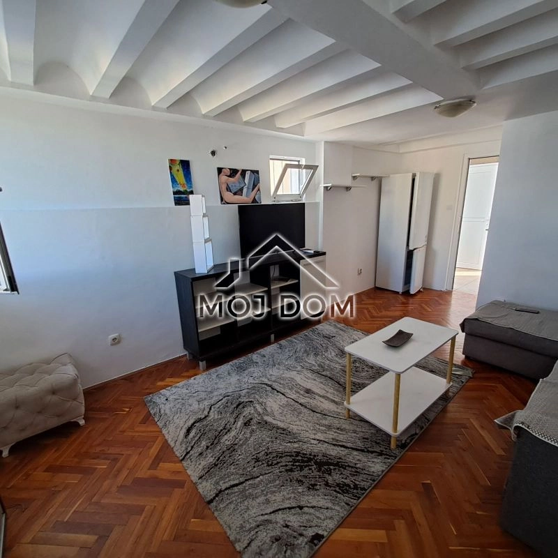 Namjestena-garsonjera-na-Pejtonu-Podgorica-1 Garsonjera 24 m² – Podgorica — fotografija 2