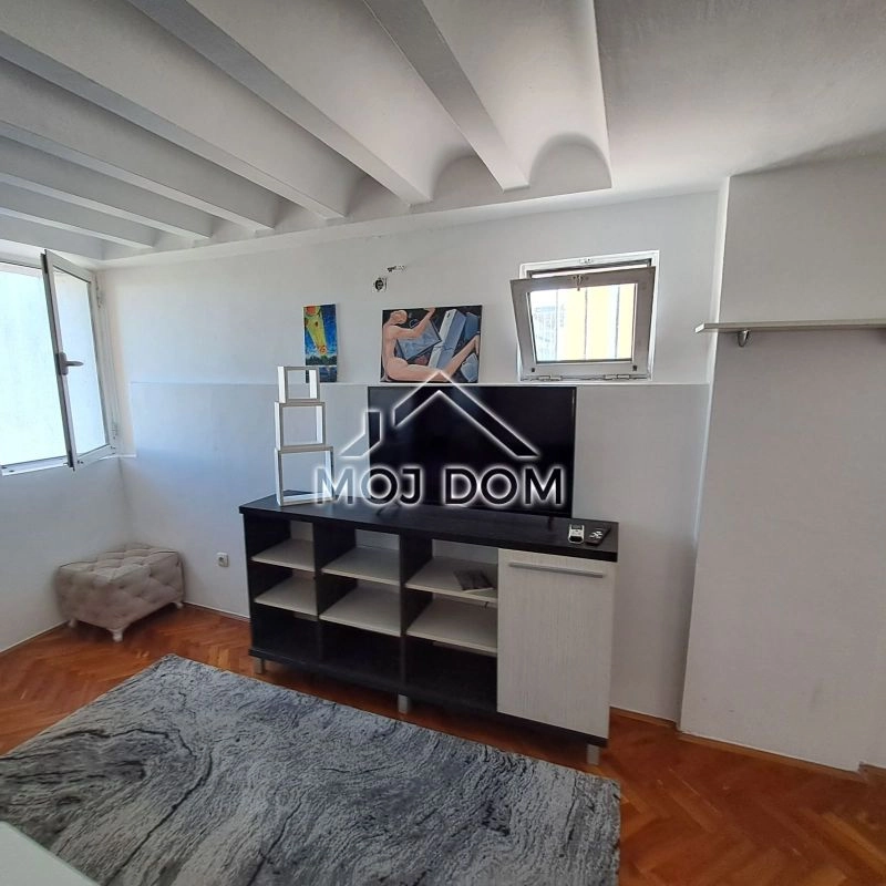 Namjestena-garsonjera-na-Pejtonu-Podgorica-2 Garsonjera 24 m² – Podgorica — fotografija 3