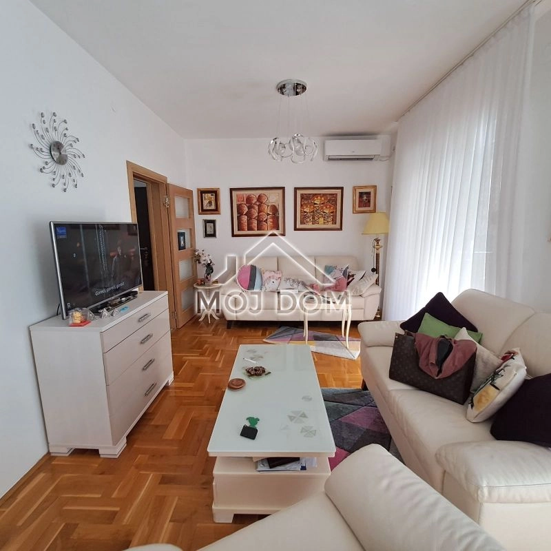 Dvosoban-stan-u-Bloku-VI-Podgorica-4 Dvosoban stan 64 m² – Blok 6, Podgorica — fotografija 5