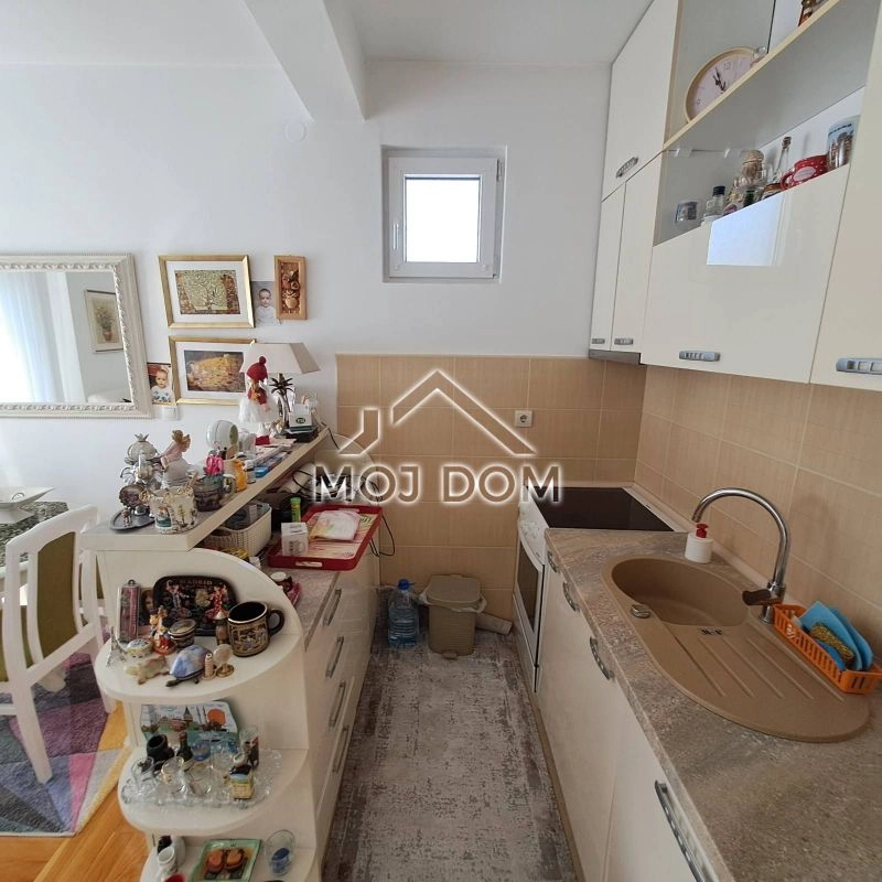 Dvosoban-stan-u-Bloku-VI-Podgorica-9 Dvosoban stan 64 m² – Blok 6, Podgorica — fotografija 10