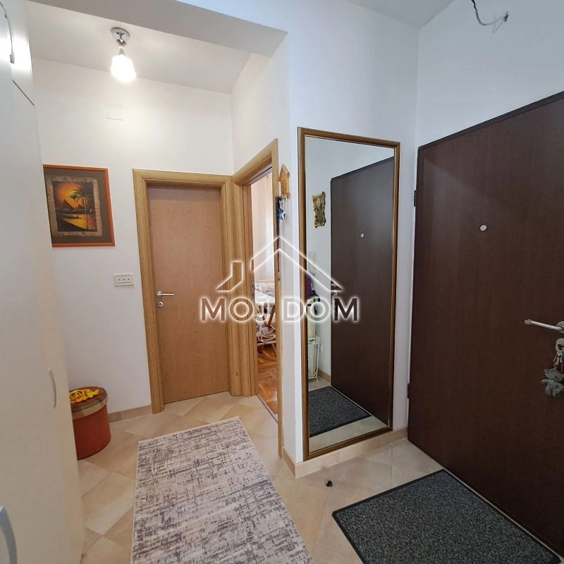Dvosoban-stan-u-Bloku-VI-Podgorica-12 Dvosoban stan 64 m² – Blok 6, Podgorica — fotografija 13