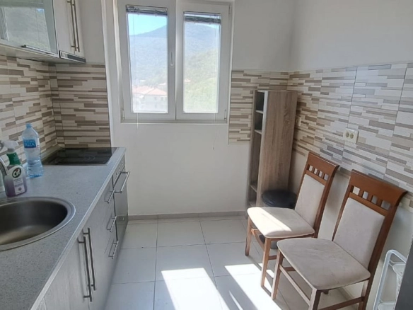 Dvosoban stan 78 m² – Dubovica, Budva — fotografija 13