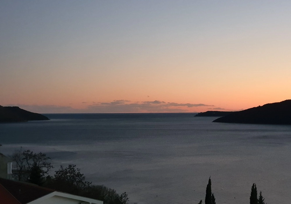 Dvosoban stan 83 m² – Topla, Herceg Novi — fotografija 2
