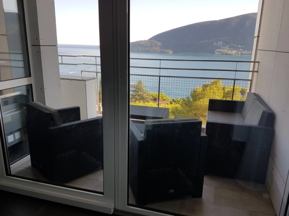 Dvosoban stan 83 m² – Topla, Herceg Novi — fotografija 4