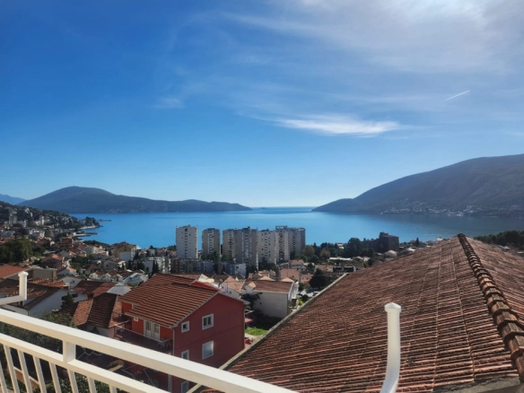 Dvosoban stan u Igalu