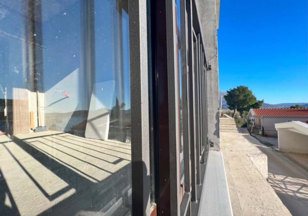 Nova-kuca-sa-bazenom-u-Viticima-Bar-11 Kuća 243 m² – Zeleni pojas, Bar — fotografija 12