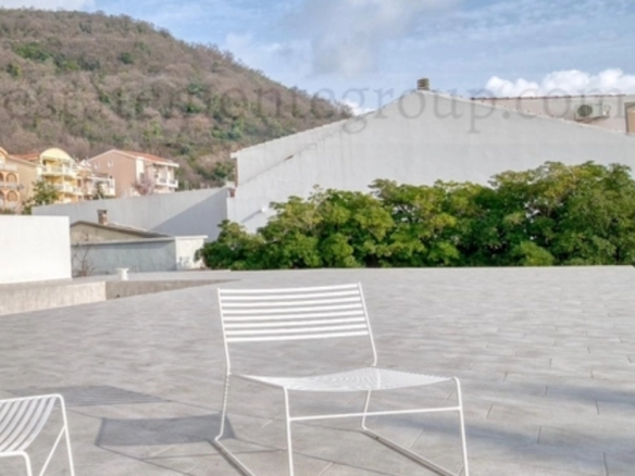 Dvosoban stan 85 m² – Petrovac, Budva — fotografija 6