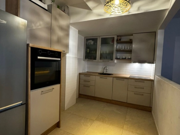 Dvosoban stan 72 m² – Lazi, Budva — fotografija 6