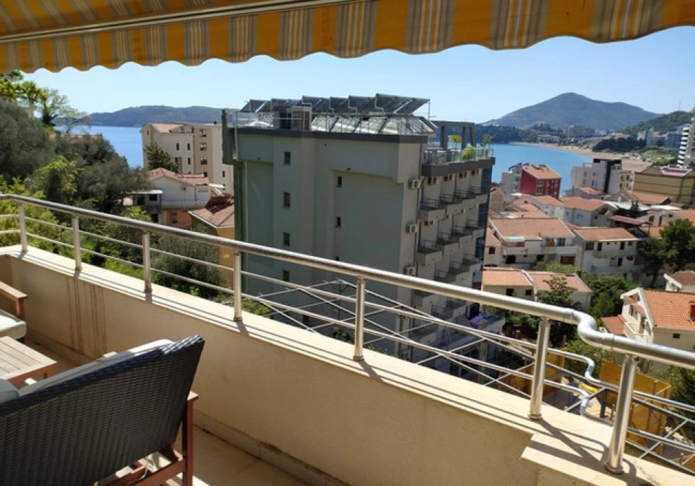 Trosoban-stan-u-Rafailovicima-Budva-1 Trosoban stan 101 m² – Rafailovići, Budva — fotografija 2