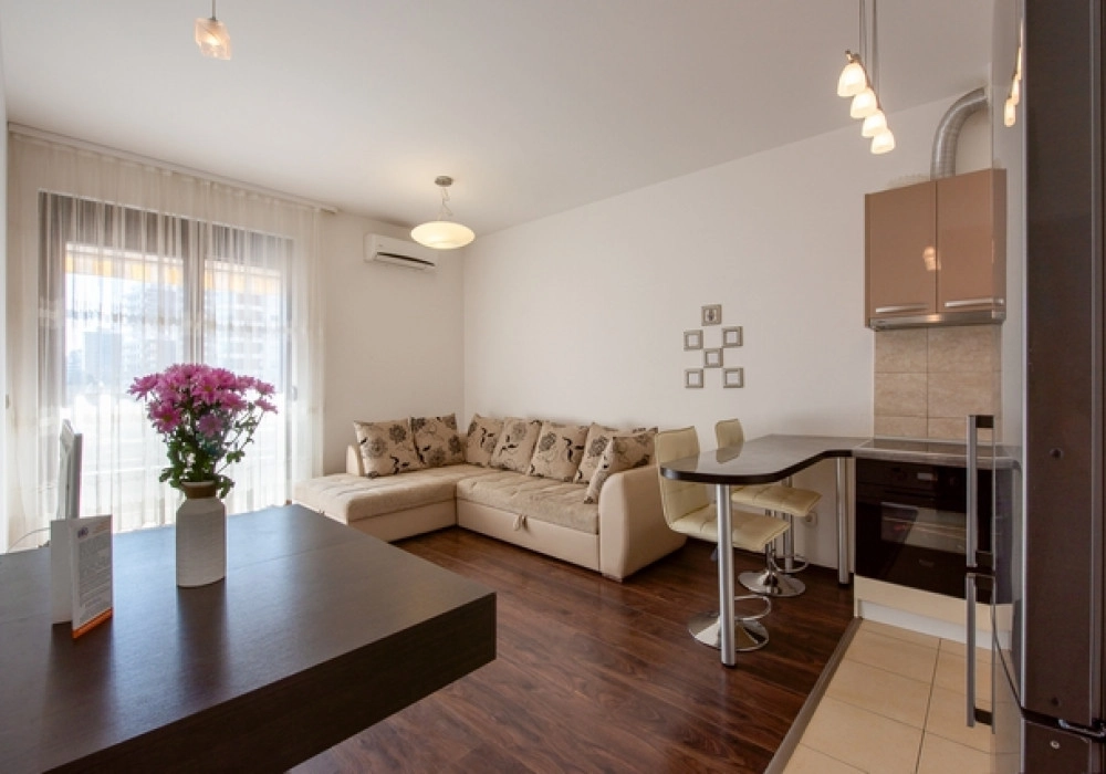 Dvosoban-stan-u-Becicima-Budva-1 Dvosoban stan 60 m² – Bečići, Budva — fotografija 2