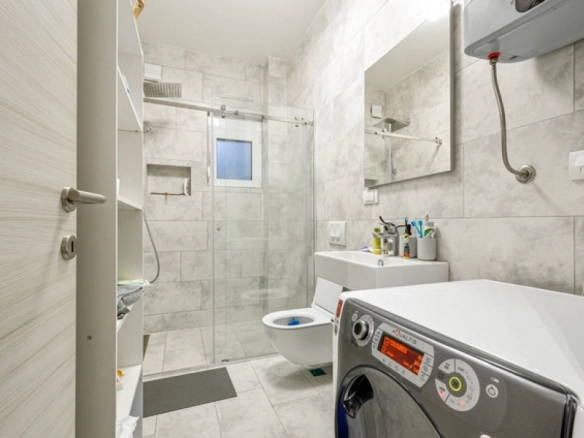 Dvosoban stan 55 m² – Mažina, Tivat — fotografija 7