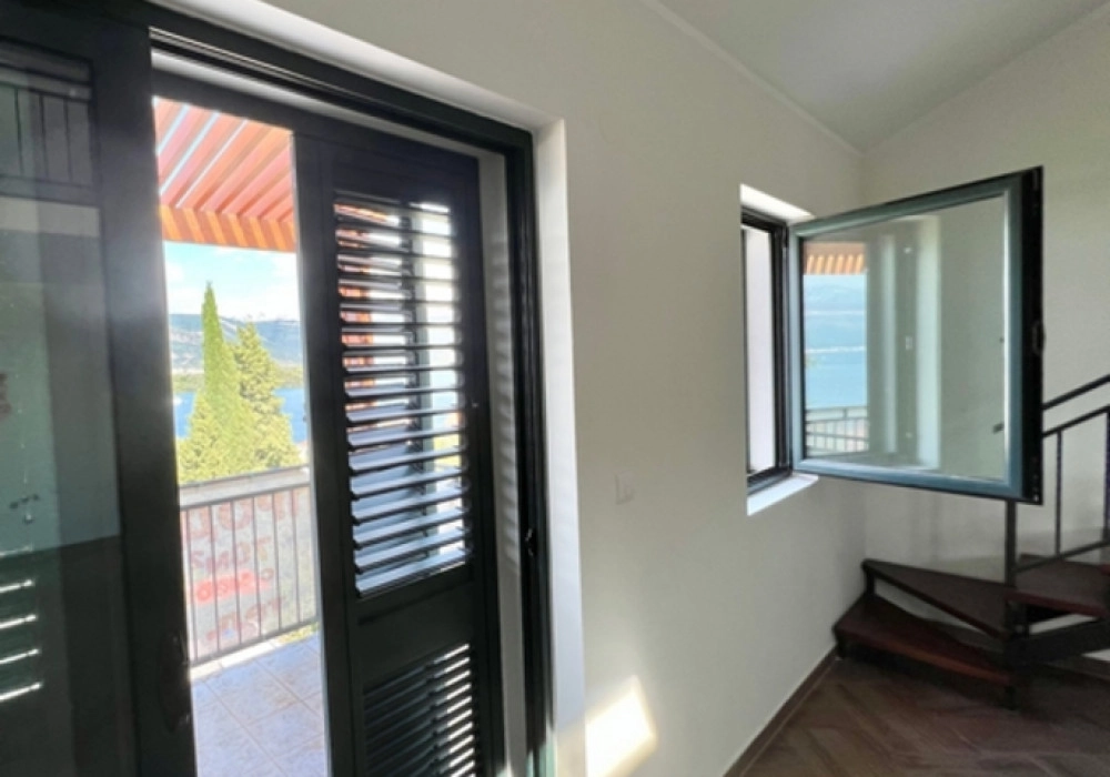 Dvosoban stan 98 m² – Krašići, Tivat — fotografija 3