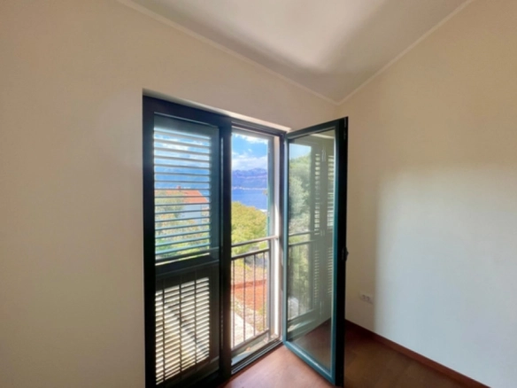Dvosoban stan 98 m² – Krašići, Tivat — fotografija 6