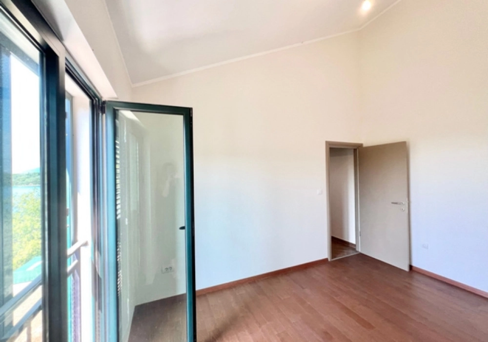 Dvosoban stan 98 m² – Krašići, Tivat — fotografija 7