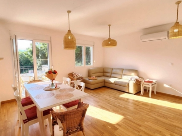 Dvosoban stan 65 m² – Rozino, Budva — fotografija 14
