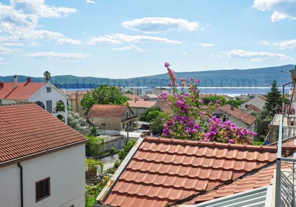 Trosoban-stan-na-dva-nivoa-u-naselju-Gorica-Tivat-1 Trosoban stan 116 m² – Mažina, Tivat — fotografija 2