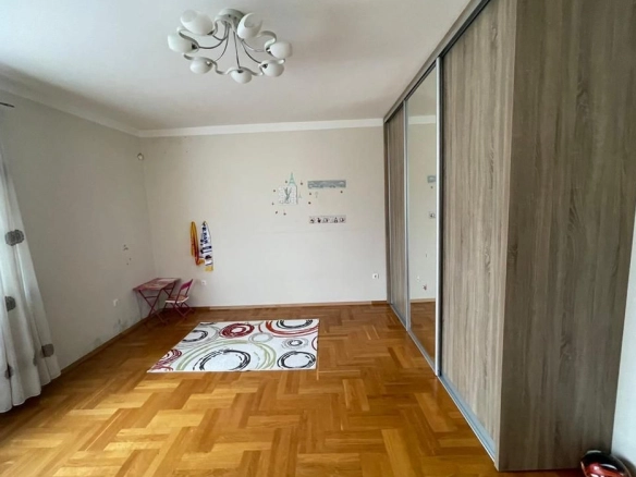Dvosoban stan 100 m² – Bar — fotografija 3