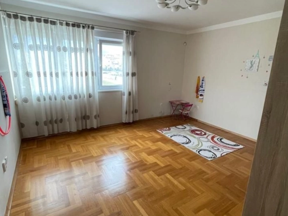 Dvosoban stan 100 m² – Bar — fotografija 5