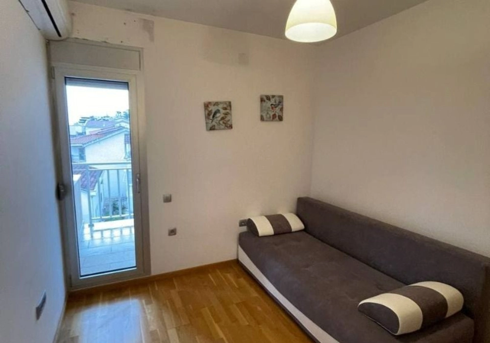 Trosoban-stan-u-Rozinu-Budva-11 Trosoban stan 91 m² – Rozino, Budva — fotografija 12