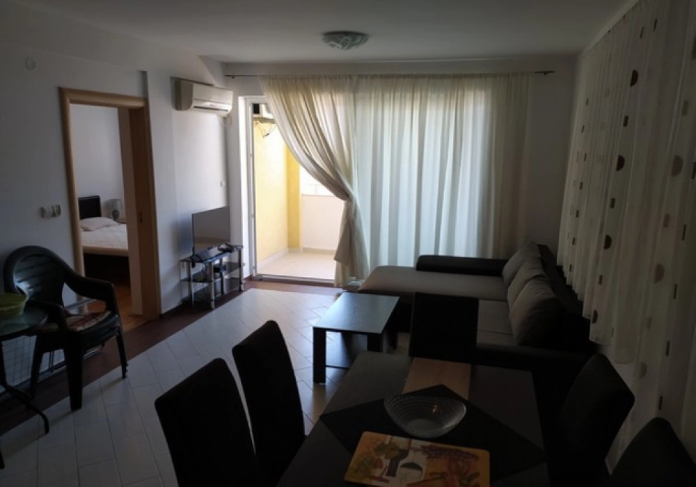 Trosoban-stan-s-pogledom-na-more-Rafailovici-Budva-5 Trosoban stan 83 m² – Rafailovići, Budva — fotografija 6