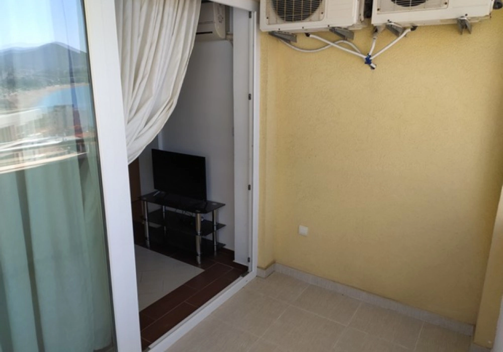 Trosoban-stan-s-pogledom-na-more-Rafailovici-Budva-7 Trosoban stan 83 m² – Rafailovići, Budva — fotografija 8