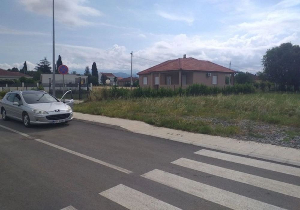 Urbanizovan-plac-u-Staroj-Varosi-Podgorica-5 Plac 932 m² – Stara Varoš, Podgorica — fotografija 6