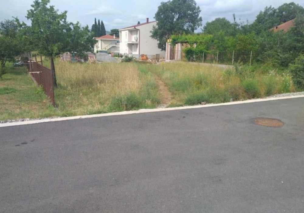 Urbanizovan-plac-u-Staroj-Varosi-Podgorica-6 Plac 932 m² – Stara Varoš, Podgorica — fotografija 7