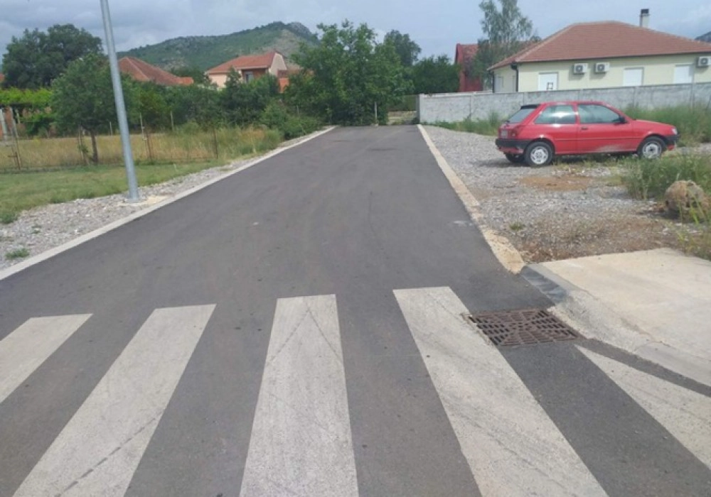 Urbanizovan-plac-u-Staroj-Varosi-Podgorica-8 Plac 932 m² – Stara Varoš, Podgorica — fotografija 9