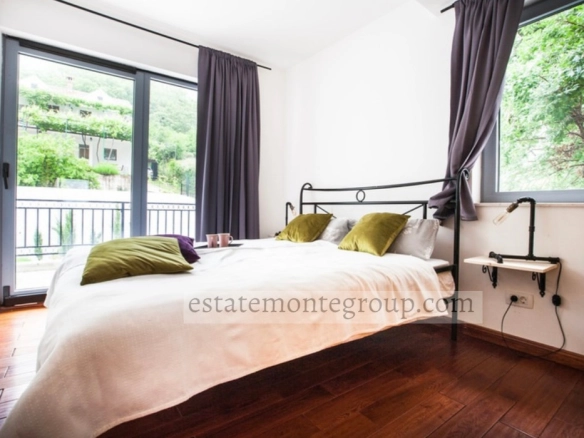 Dvosoban stan 500 m² – Risan, Kotor — fotografija 4