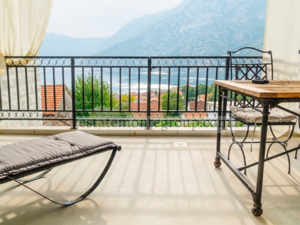 Dvosoban stan 500 m² – Risan, Kotor — fotografija 5