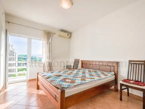 Trosoban stan 200 m² – Mažina, Tivat — fotografija 8