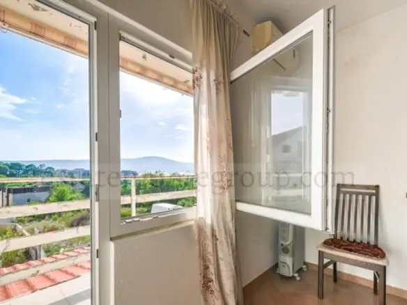 Trosoban stan 200 m² – Mažina, Tivat — fotografija 9