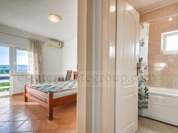 Trosoban stan 200 m² – Mažina, Tivat — fotografija 11