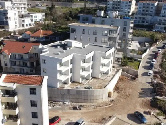 Dvosoban stan 68 m² – Dobrota, Kotor — fotografija 6