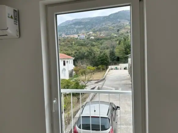 Jednosoban stan 96 m² – Donja Lastva, Tivat — fotografija 11