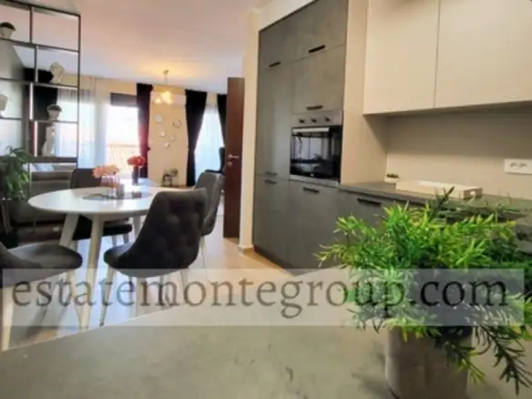 Dvosoban stan 92 m² – Rafailovići, Budva — fotografija 10