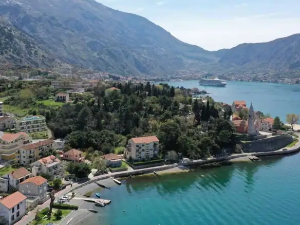 Jednosoban stan 64 m² – Dobrota, Kotor — fotografija 9