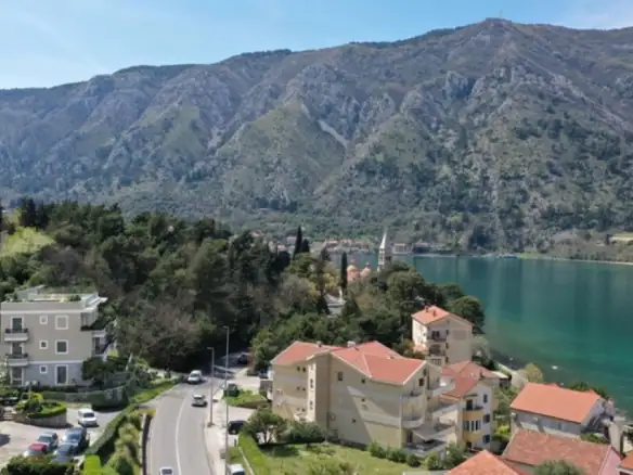 Jednosoban stan 64 m² – Dobrota, Kotor — fotografija 12
