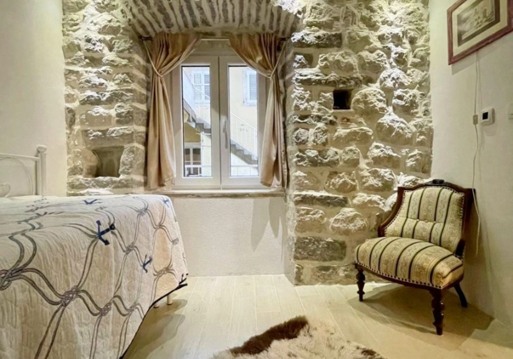 Trosoban stan 70 m² – Prčanj, Kotor — fotografija 5