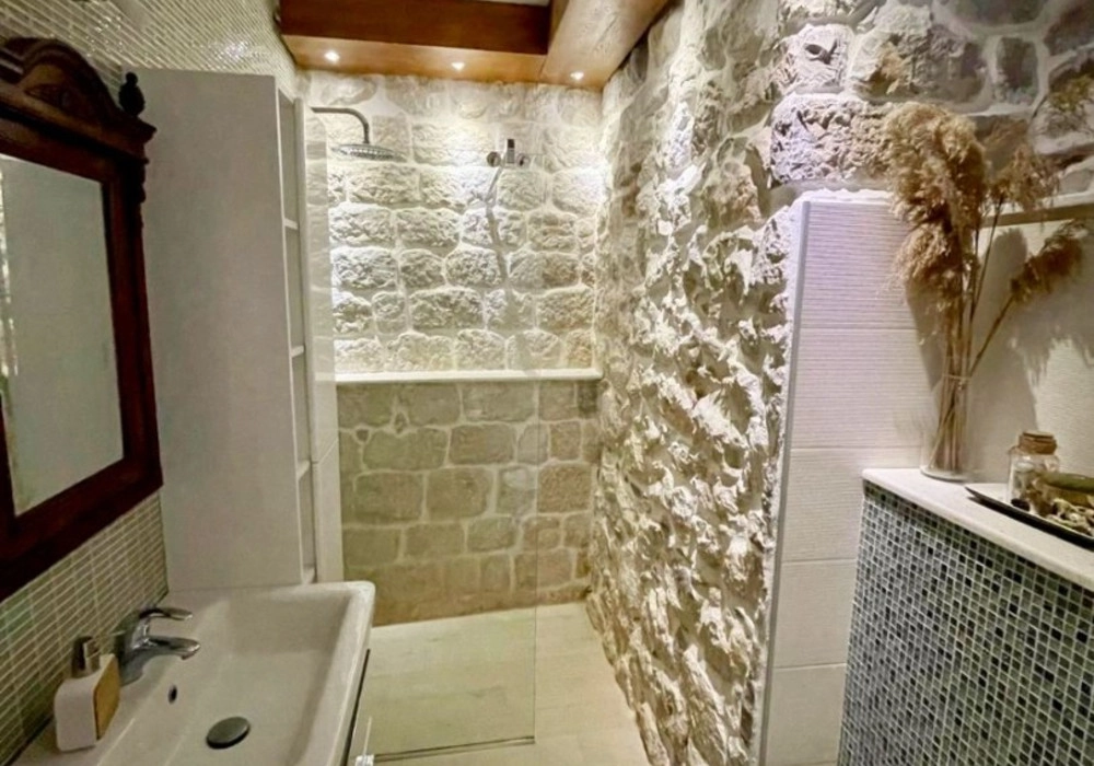 Trosoban stan 70 m² – Prčanj, Kotor — fotografija 10