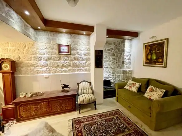 Trosoban stan 70 m² – Prčanj, Kotor — fotografija 14