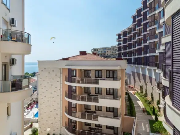 Jednosoban stan 94 m² – Bečići, Budva — fotografija 2